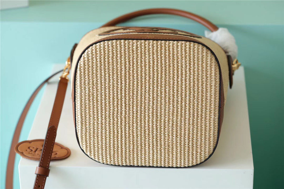 Top Quality Petit Bucket Raffia Caramel Brown For Women, Womens Bags, Shoulder And Crossbody Bags 9.4in/24cm Top Quality M59961