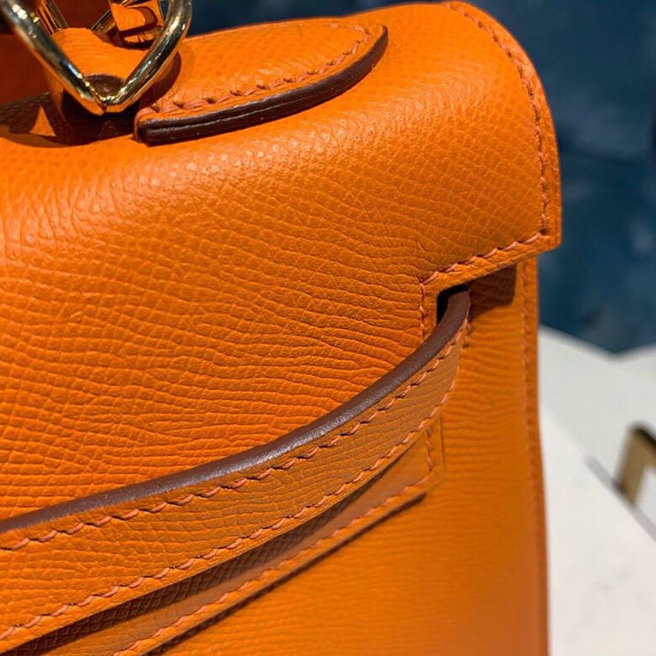 Top Quality Kelly Orange For Women Gold Toned Hardware 10in/25cm