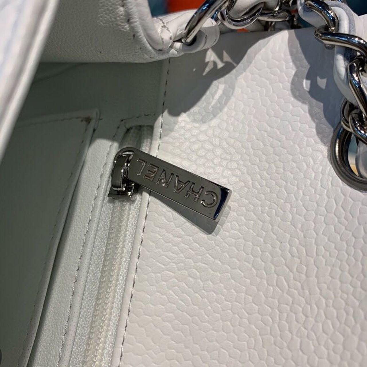 CHLSmall Classic Handbag Silver Hardware White For Women Bags, Shoulder And Crossbody Bags 7.8in/20cm A01113