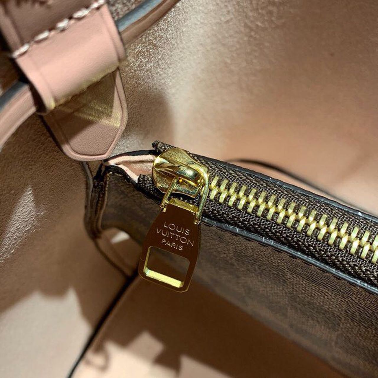Top Quality Neo Noe BB Bucket Bag 26cm Damier Ebene Canvas Spring/Summer Collection N40198, Venus