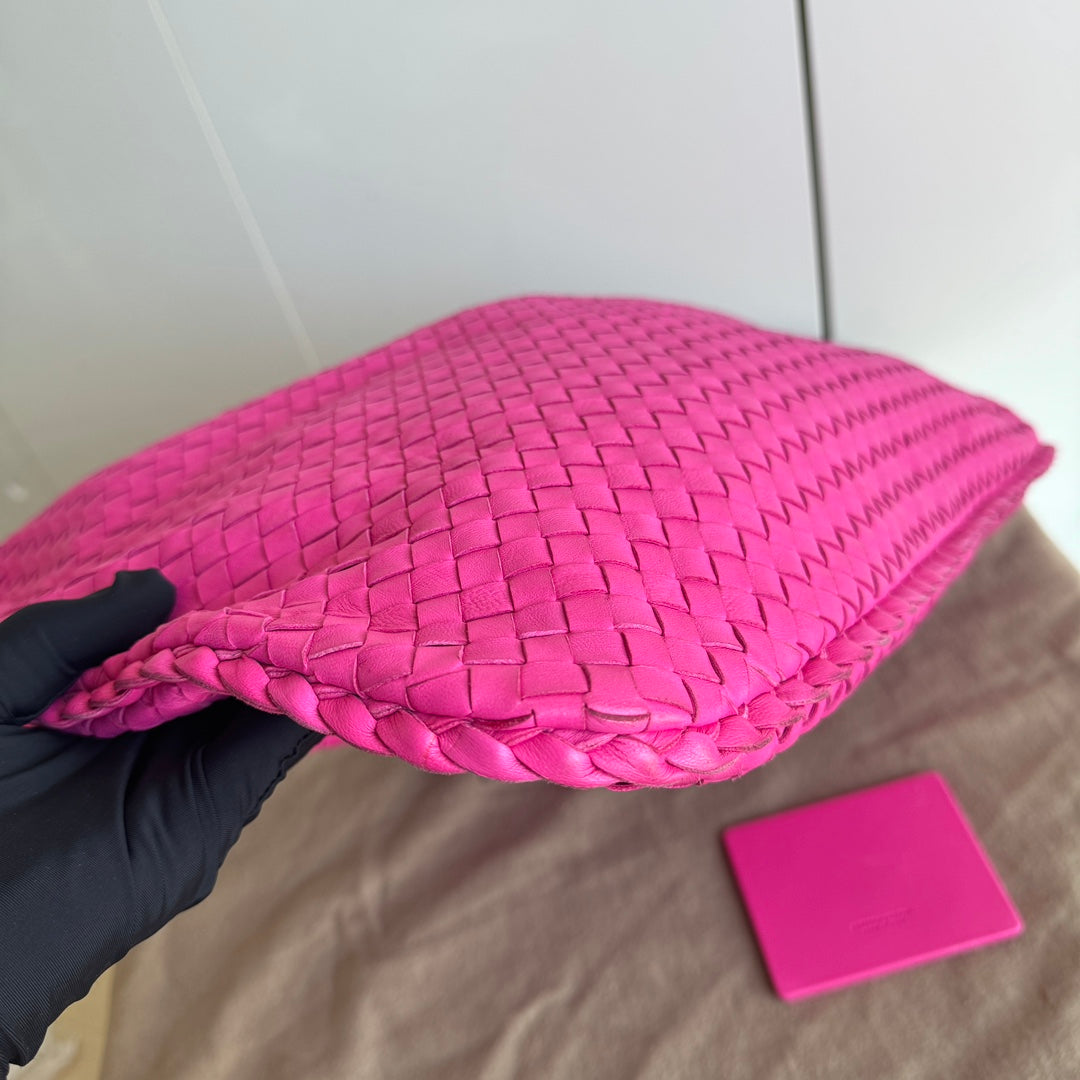Bottega Veneta Veneta Hobo Large Pink Intrecciato Leather Bag 51cm