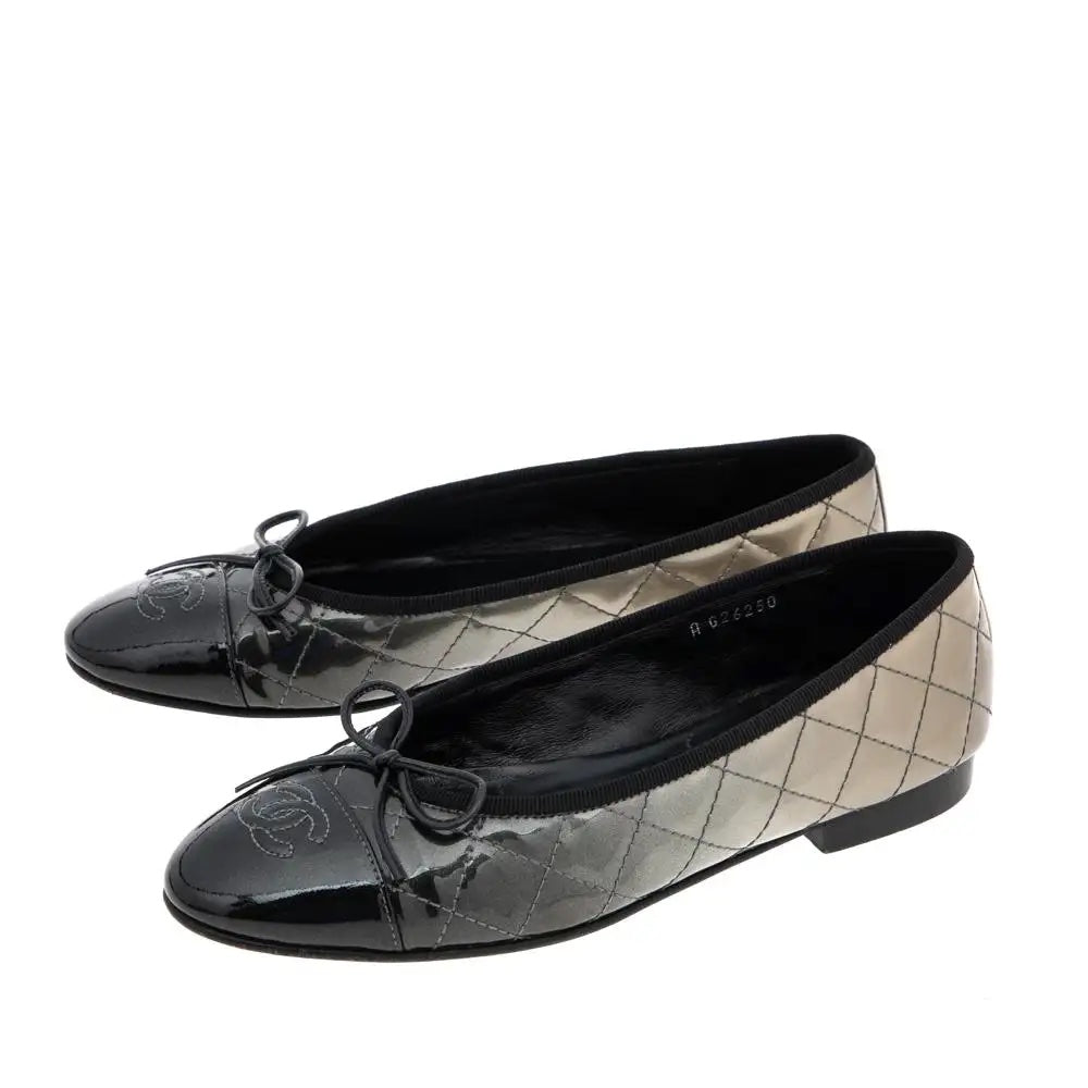 CHANEL CC OMBRE FLAT SHOES