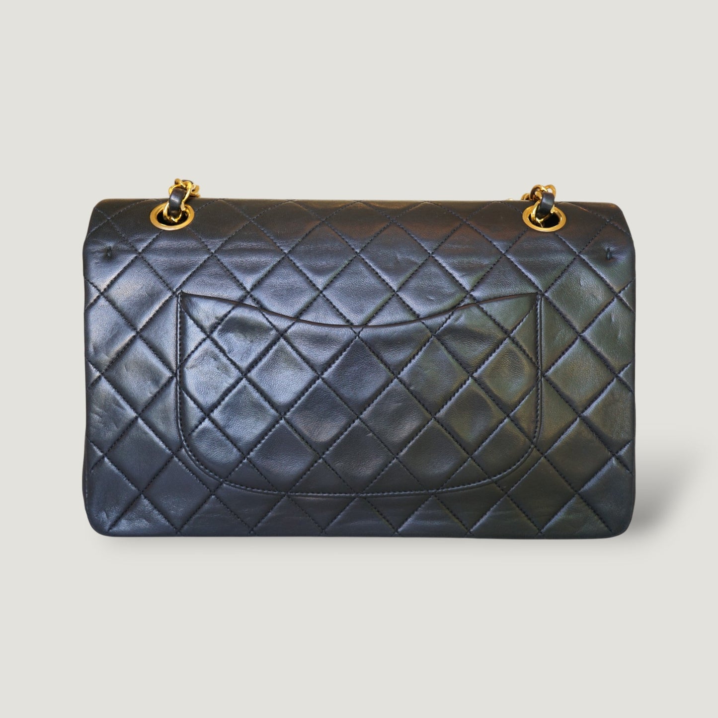 CHANEL CLASSIC MEDIUM BAG