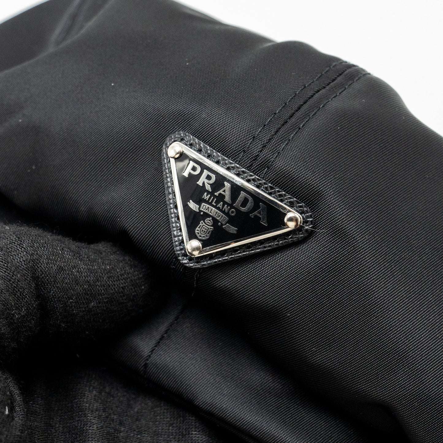 Prada size M Re-Nylon Newsboy womenâs cap black