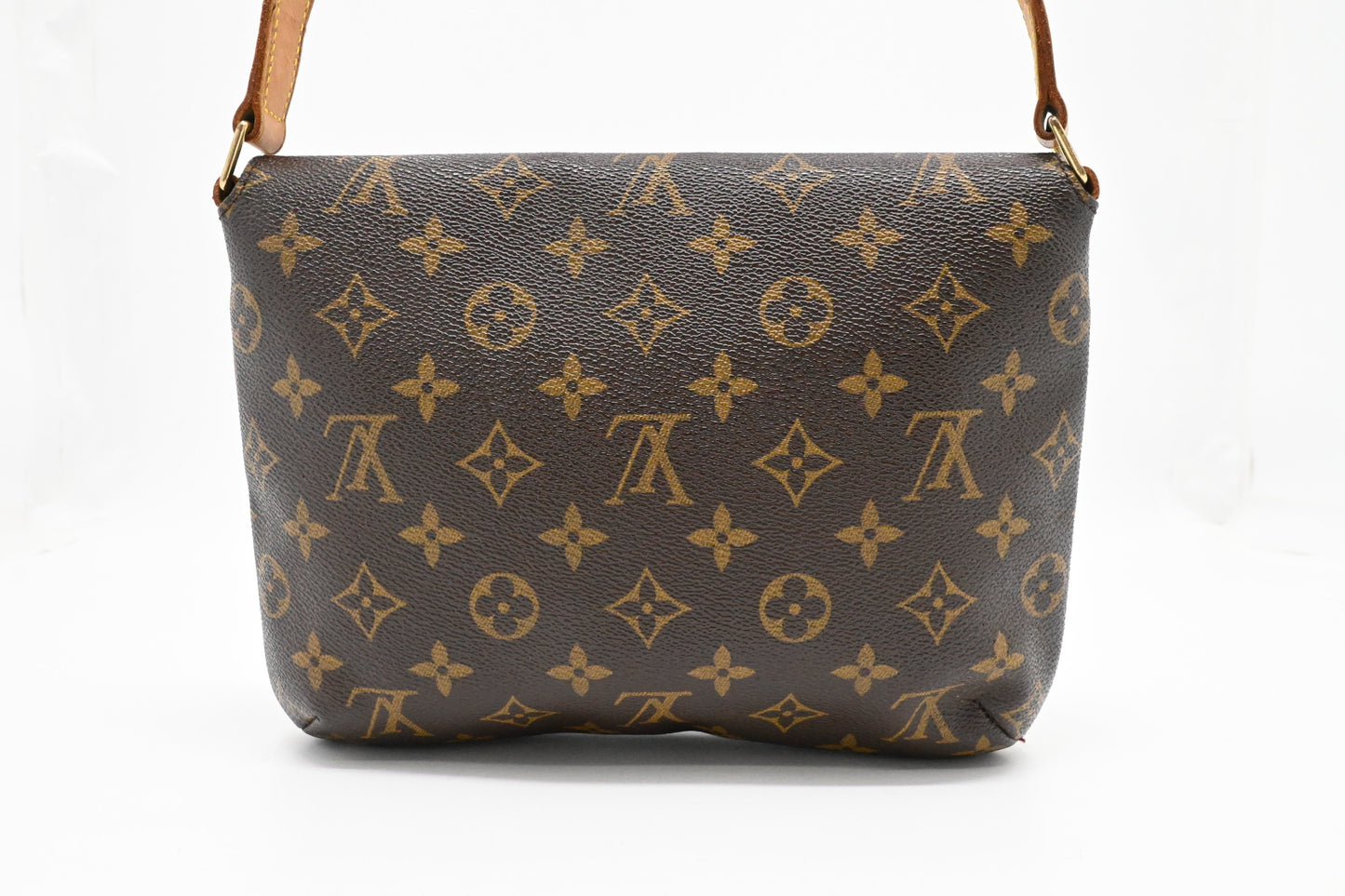 Louis Vuitton M tte Tango in Monogram Canvas