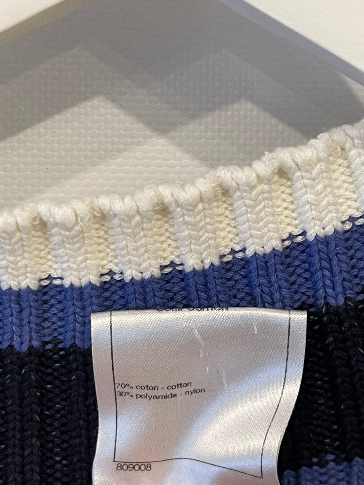 Chanel Resort 2014 White, Black and Navy V Neck Knit Jumper with CC Button Details Size FR 40 (UK 12)