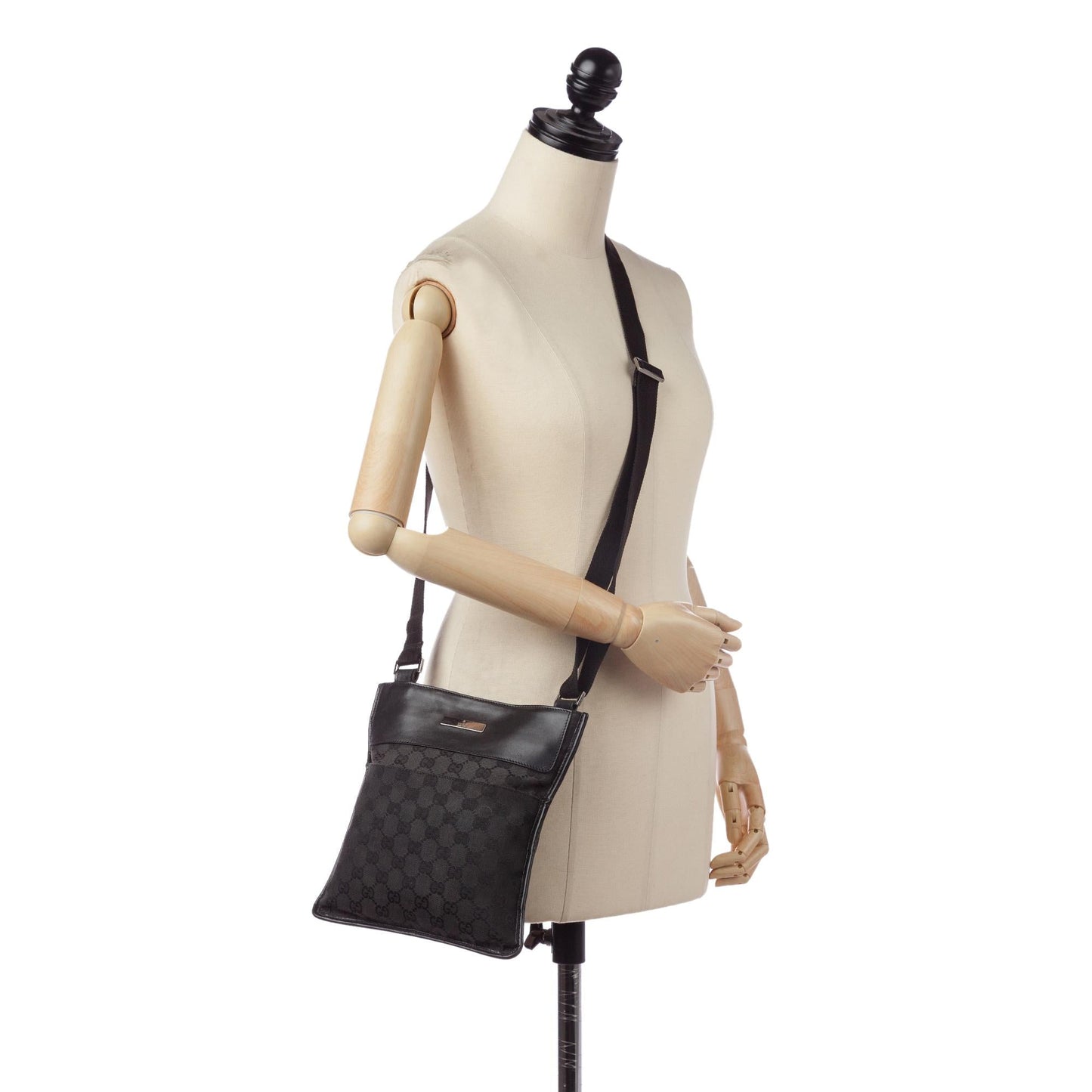Gucci GG Canvas Crossbody Bag (SHG-31215)