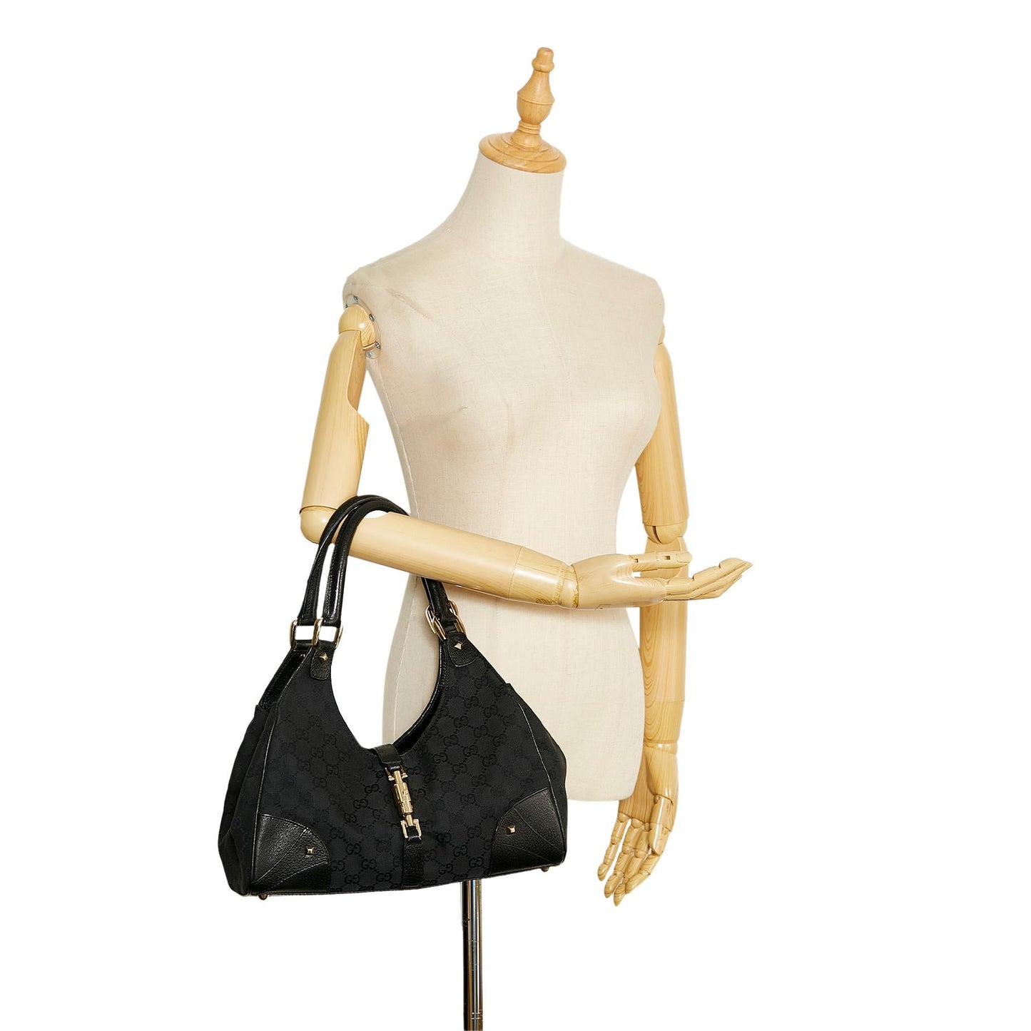 Gucci GG Canvas Nailhead Jackie O (SHG-EBR2Lv)