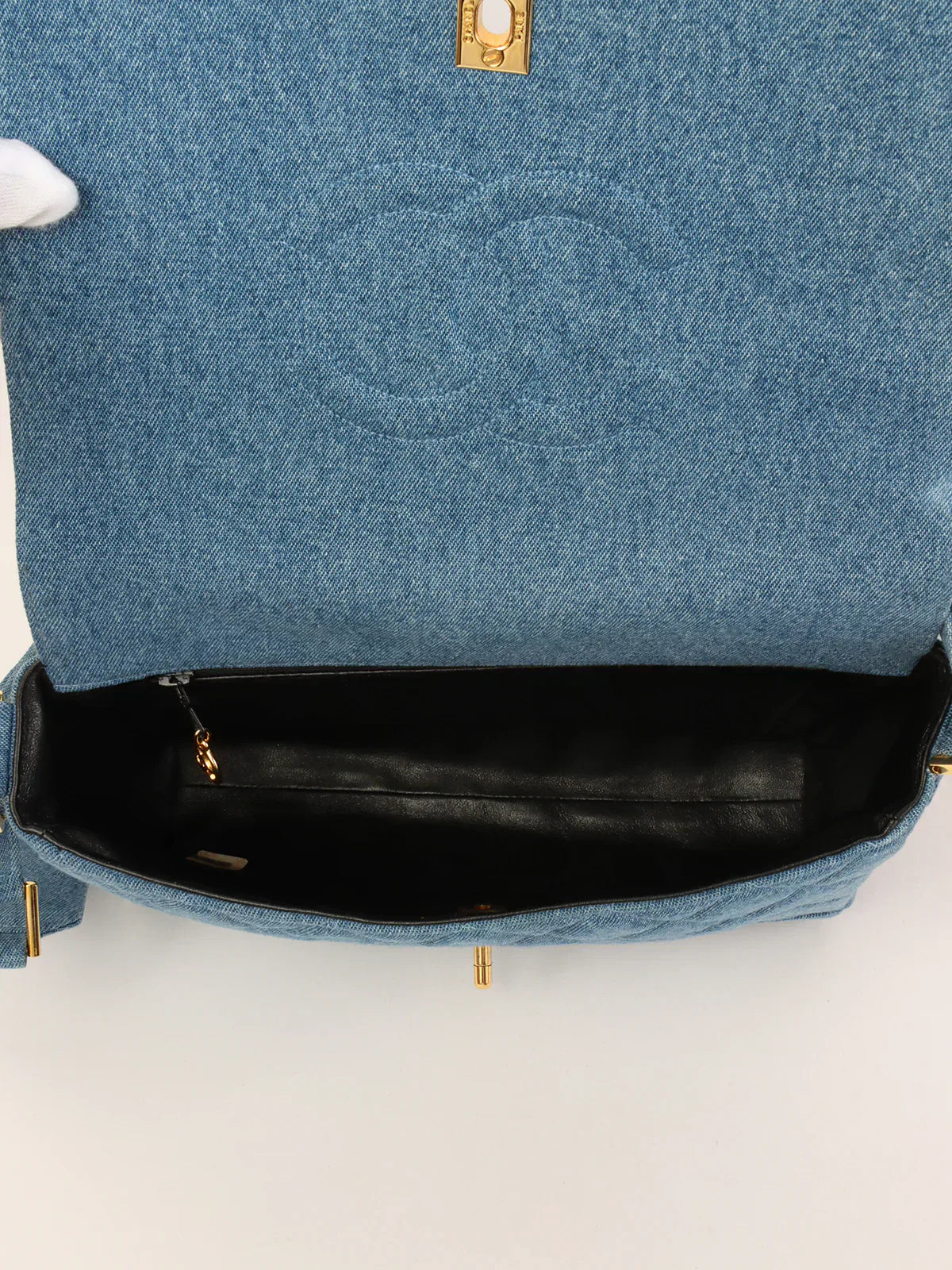 CHANEL Around 1990 Made Denim Turn-Lock Shoulder Bag Indigo