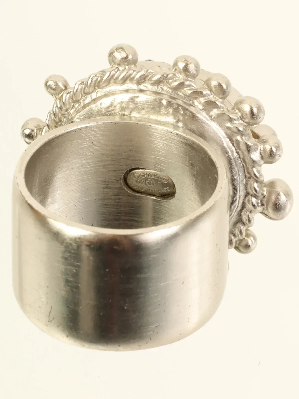 CHANEL 2002 Made Rhinestone Cc Mark Pearl Ring Silver