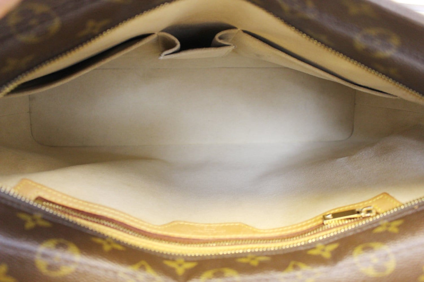 LOUIS VUITTON Handbag Monogram Canvas Brown Luco Tote