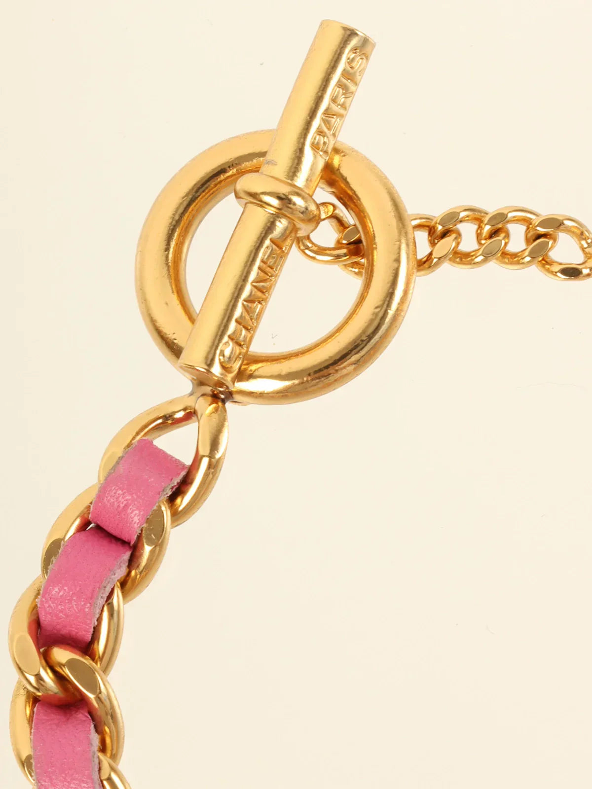 CHANEL 2001 Made Round Cc Mark Plate Chain Braclet Gold/Pink/Red