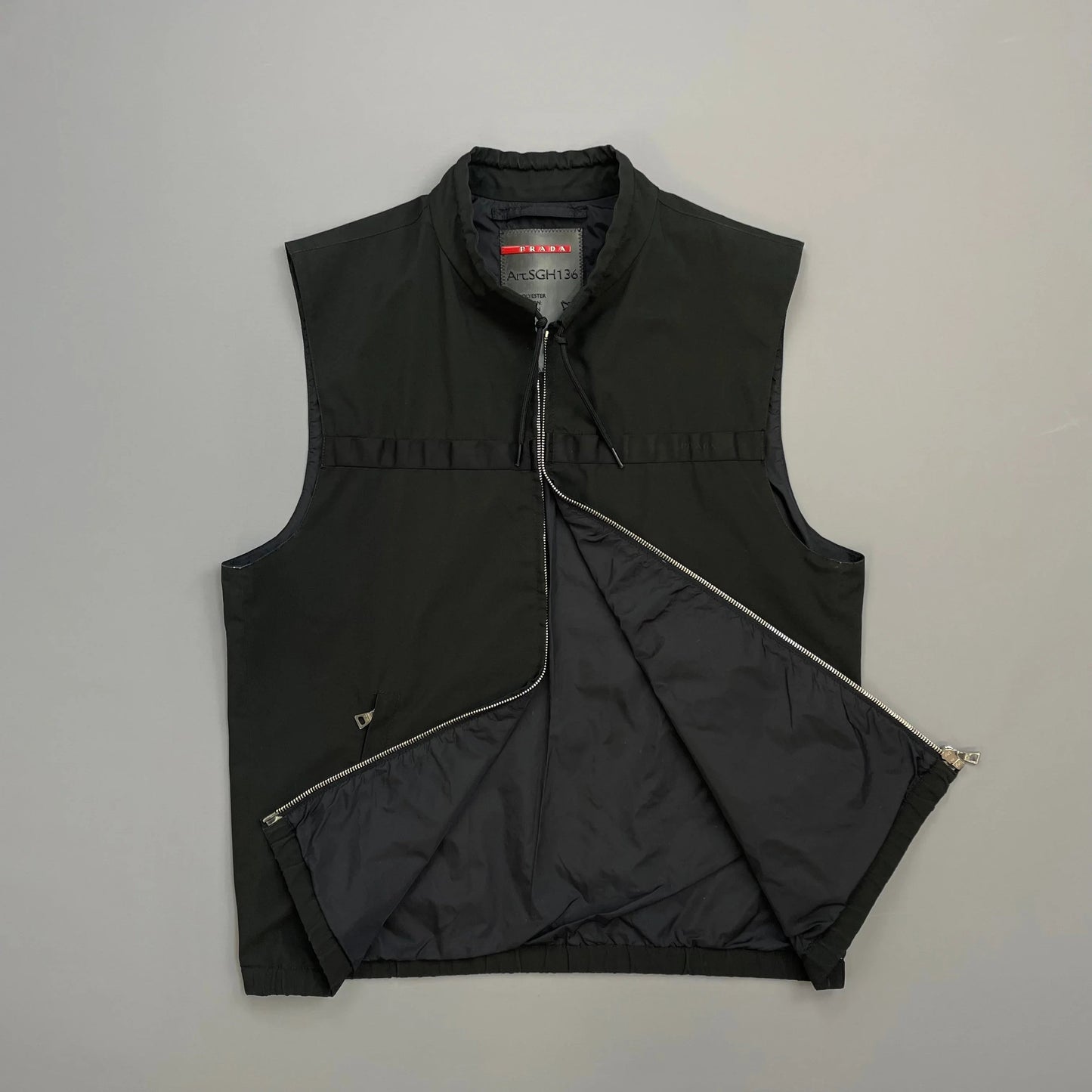 Prada Sport Black 2009 Windstopper Toggle-Collar Gilet Vest