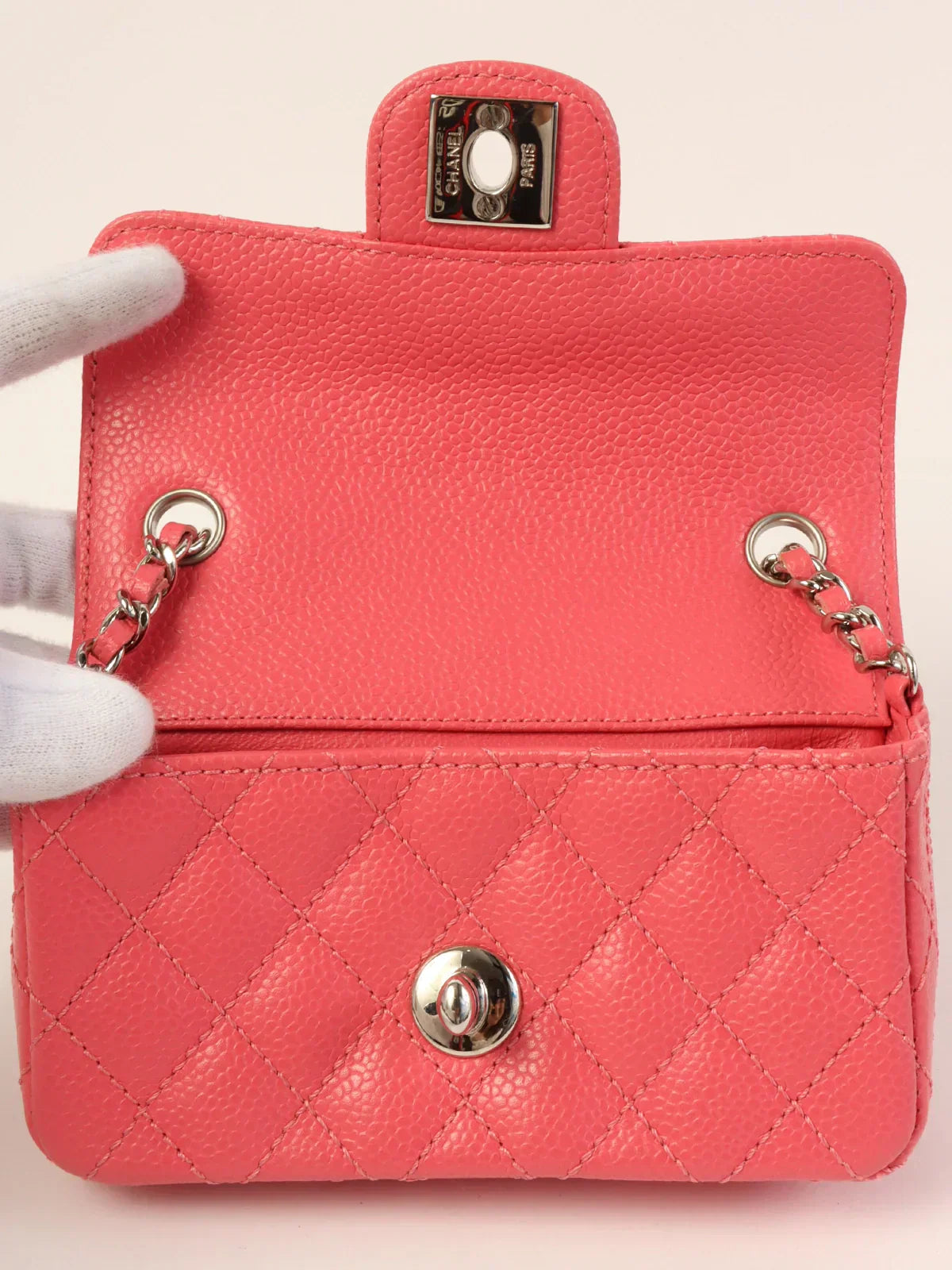 CHANEL Around 2004 Made Caviar Skin Turn-Lock Mini Chain Bag Pink