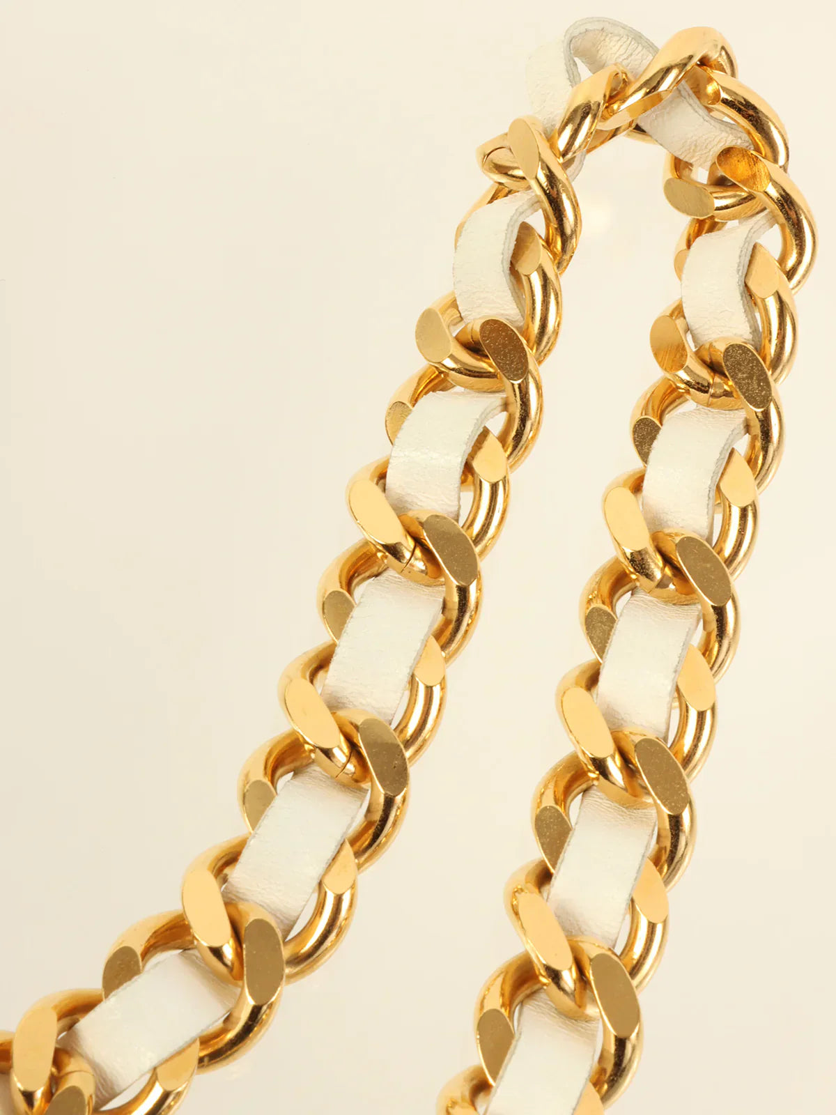 CHANEL 1995 Made Logo Plate Cc Mark Coin Charm Chain Belt Gold/White