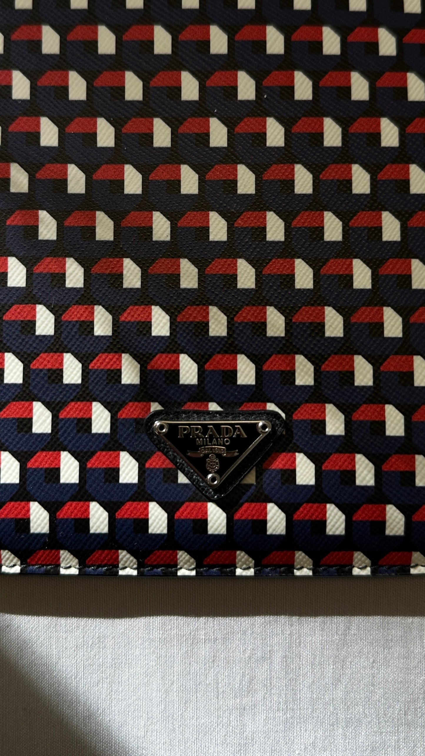 PRADA Kindle/iPad Mini Cover
