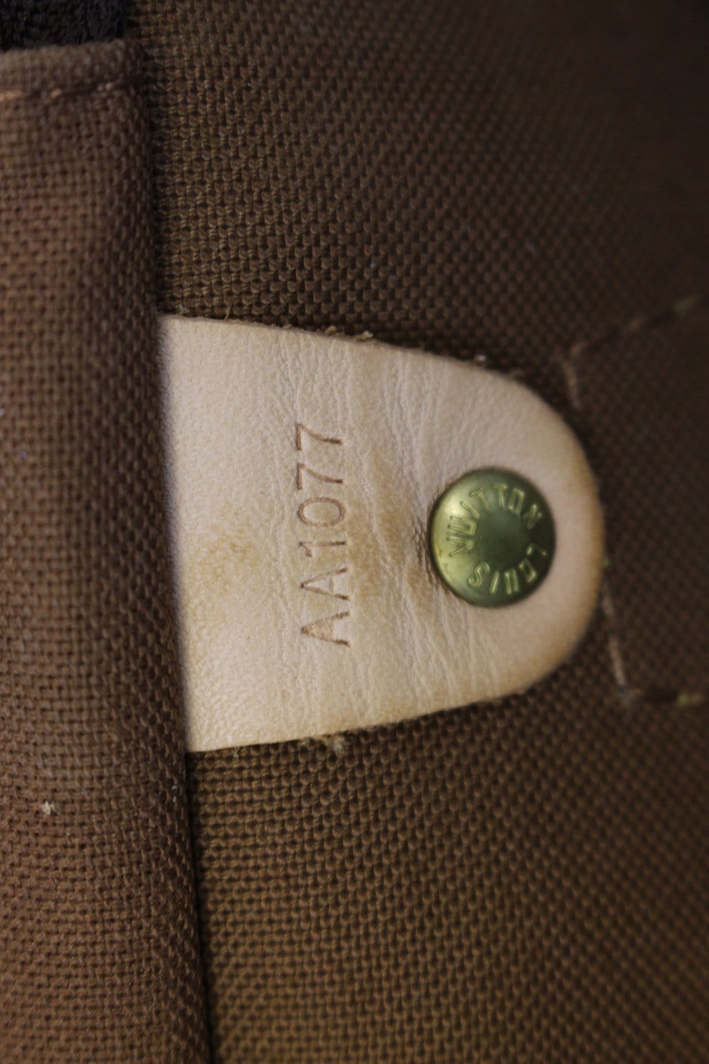 LOUIS VUITTON Monogram Canvas Speedy 35 Satchel Brown Bag