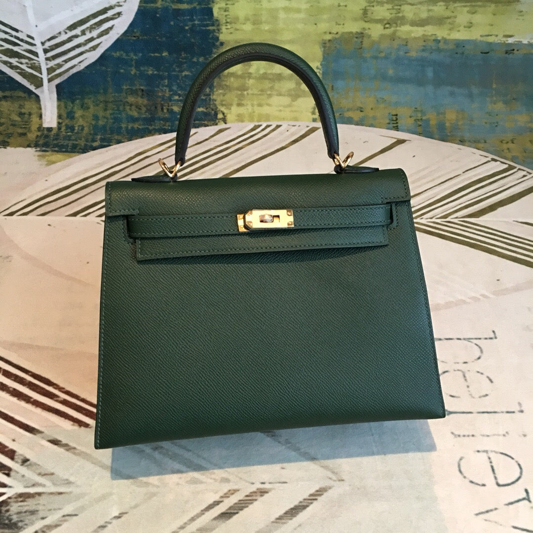 Top Quality Kelly Green For Women Gold Toned Hardware 10in/25cm