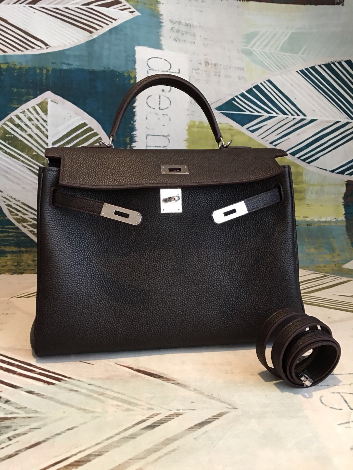 Top Quality Kelly Retourne Black Togo PallaTop Qualityum Hardware For Women 11.2 inches/ 28 cm
