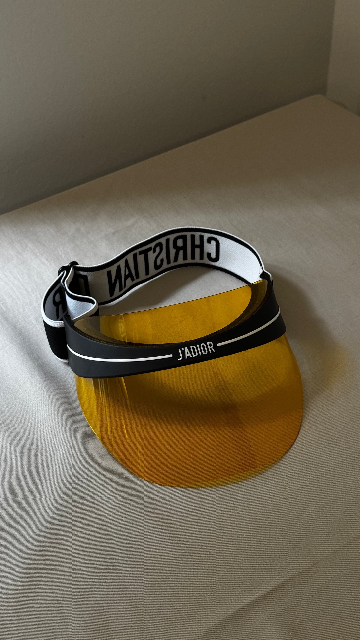 CHRISTIAN DIOR DiorClub1 Visor Yellow