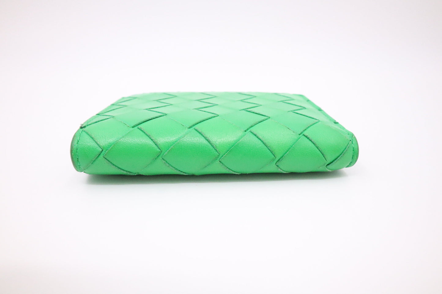Bottega Veneta Wallet in Green Intrecciato Leather