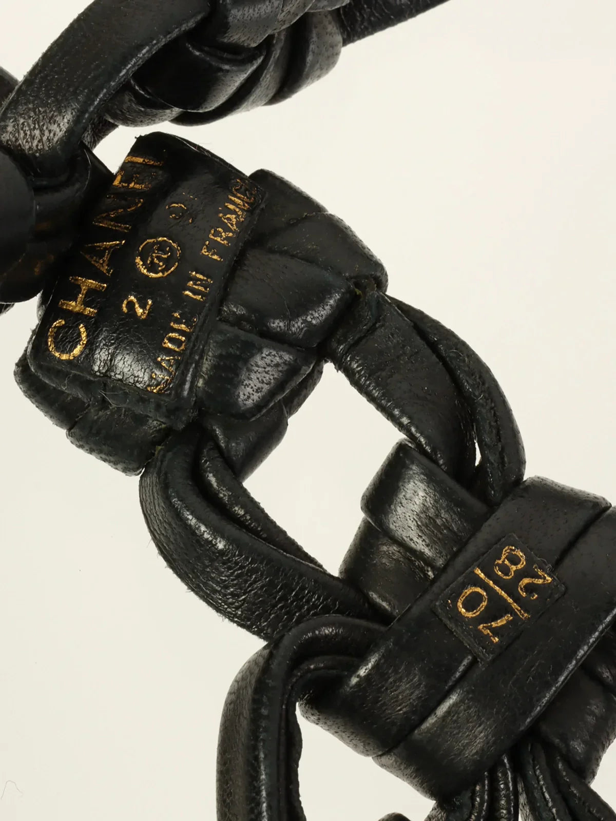 CHANEL 1994 Made Edge Chain Cc Mark Charm Leather Belt Black/Gold