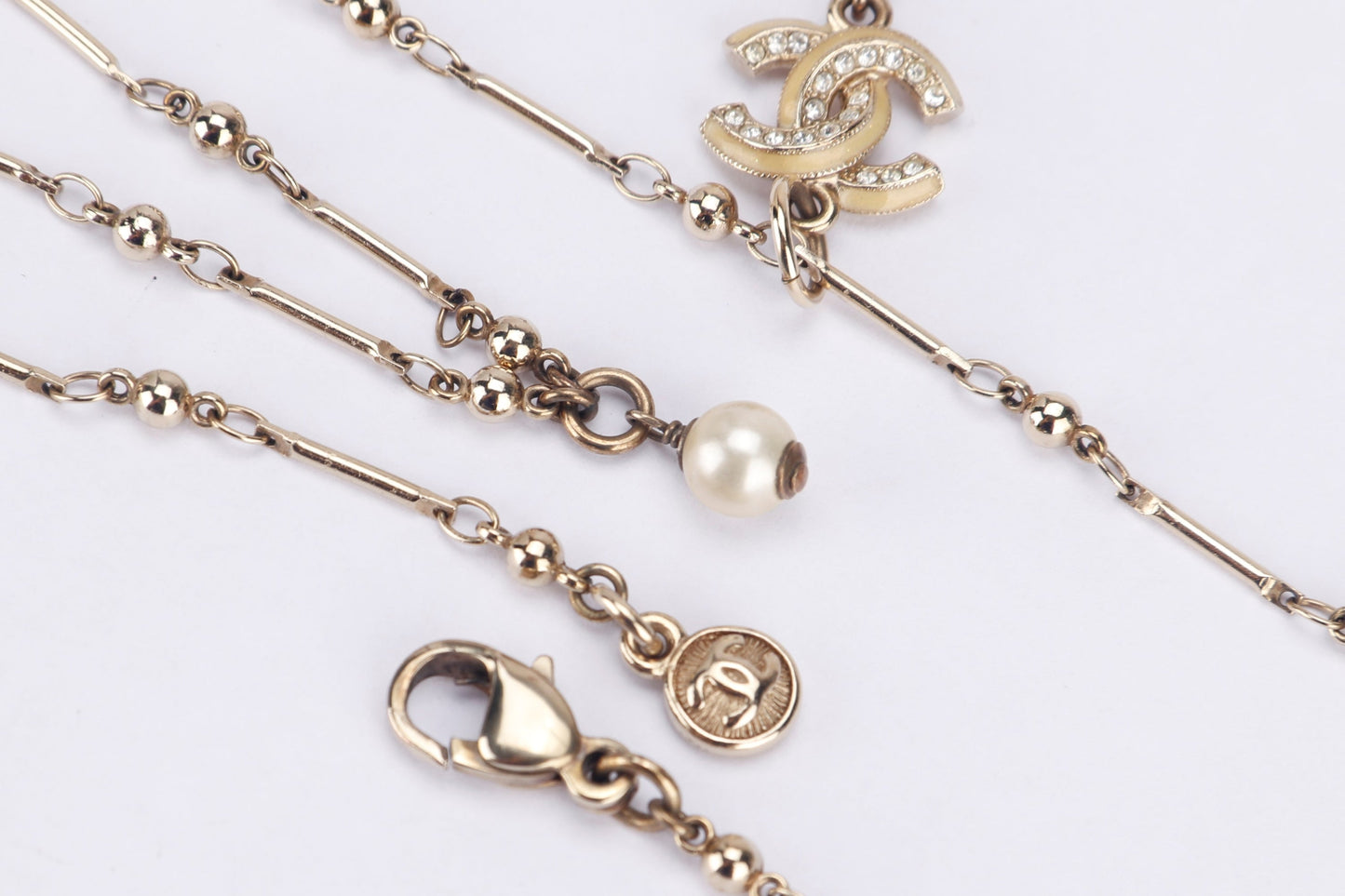 CHANEL 60CM LIGHT GP NECKLACE WITH 3 FAUX PEARL AND CC SMALL PENDANT, NO BOX