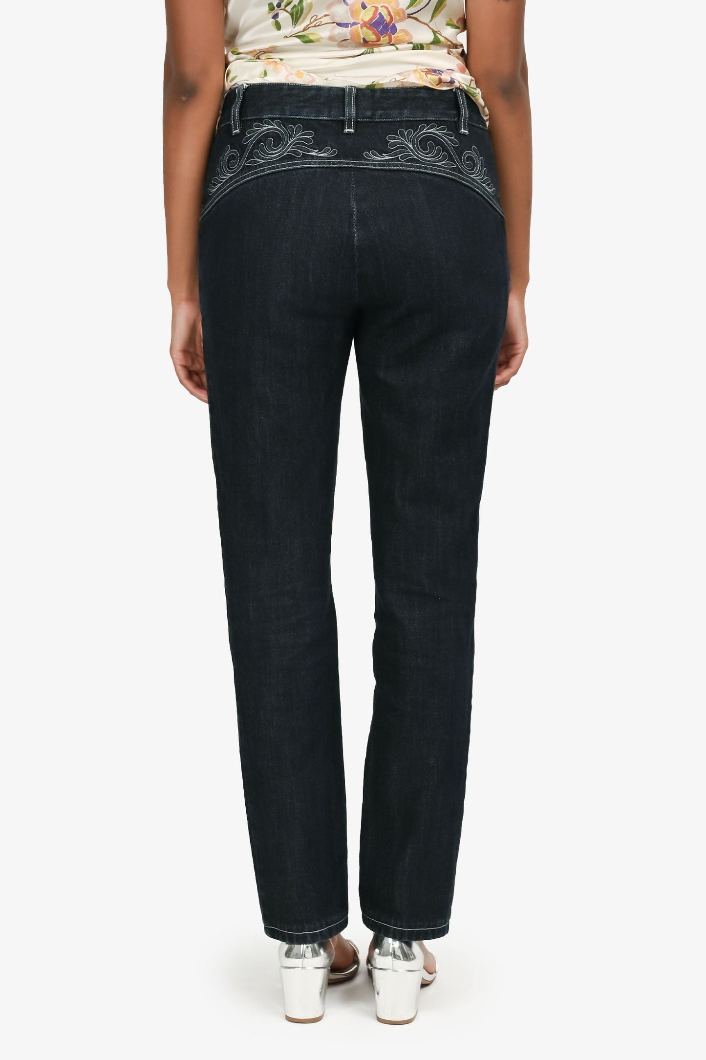 Pre-Loved Chanel™ 2015 Paris-Salzburg Indigo Blue Denim Embroidered Skinny Jeans Size 38