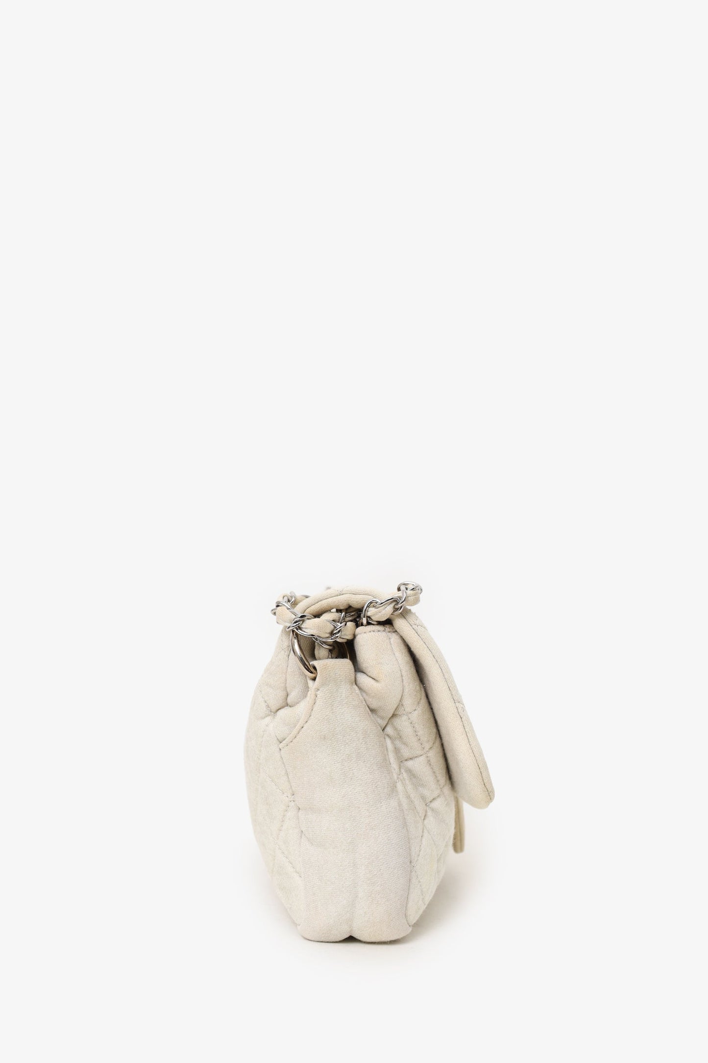 Pre-Loved Chanel™ 2008-09 White/gold Quilted Jersey Cc Flap Bag