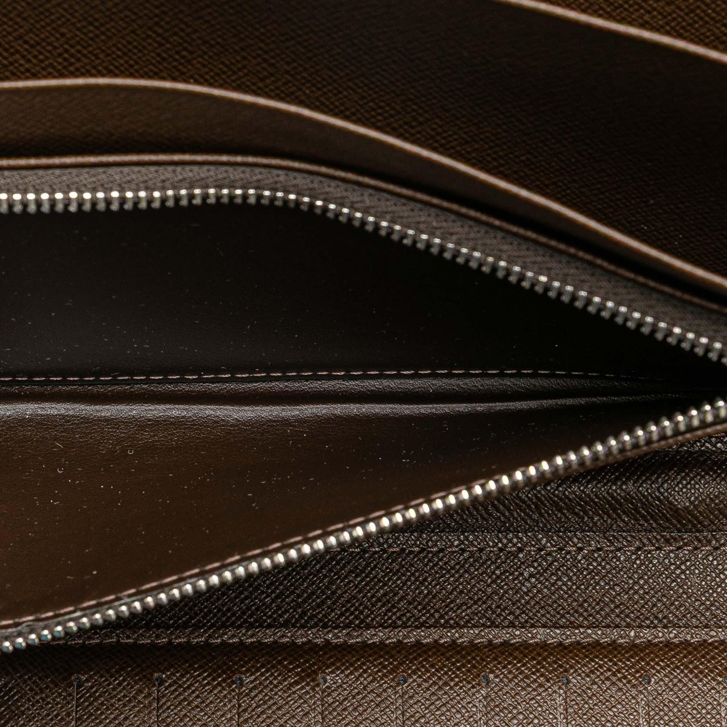 Brown Louis Vuitton Taiga Atoll Organizer