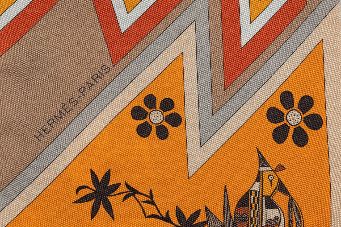 Hermes "Black Kachinas" Maxi Twilly