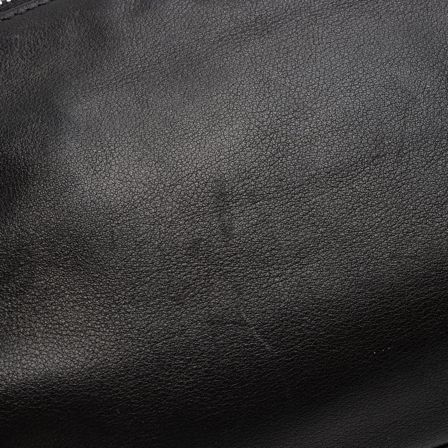 Saint Laurent Soft Calfskin Logo Classic Zipped Crossbody Belt Bag 518wkT