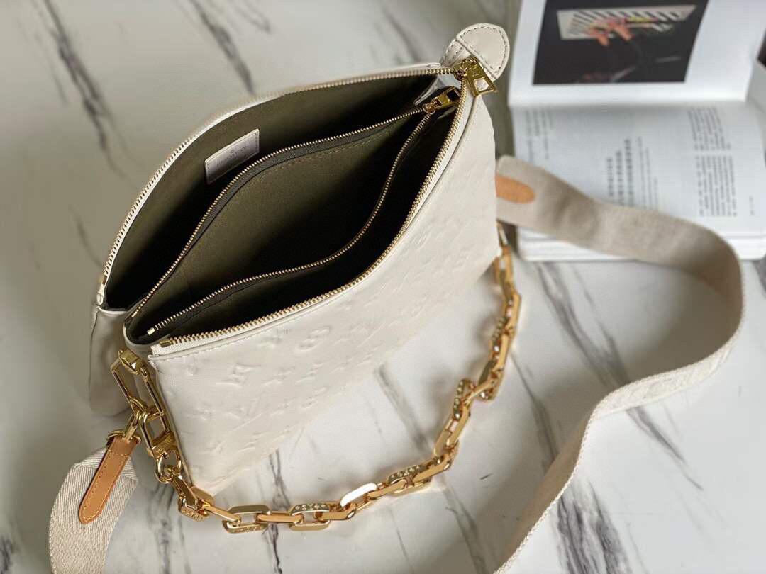 Top Quality Coussin PM Monogram-Embossed Puffy Cream For Women, Shoulder And Crossbody Bags 10.2in/26cm Top Quality M57793
