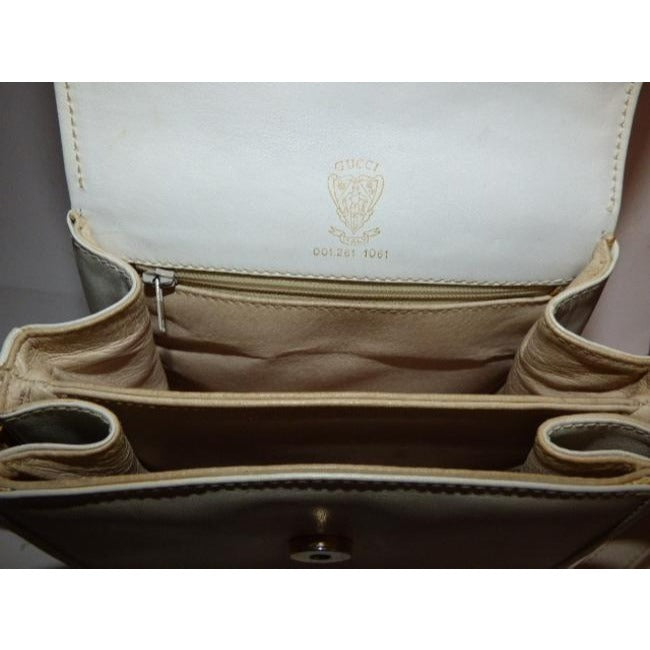 Gucci White With Bold Gold Accents Leather Shoulder Bag