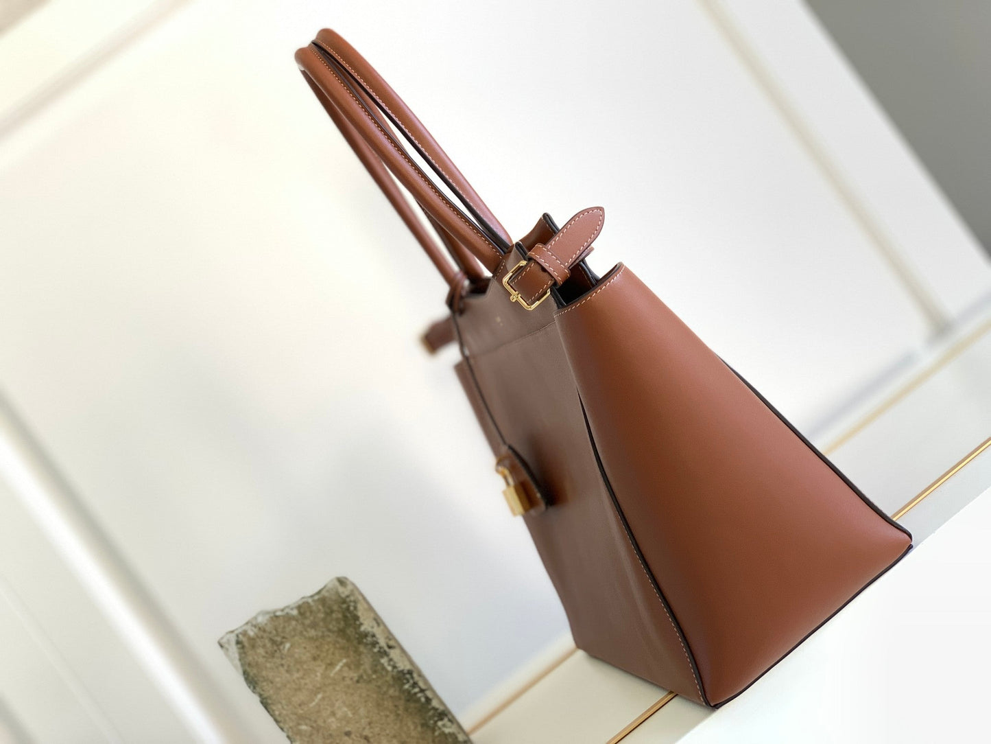 Top Quality Medium Cabas Bourgeois Tan For Women 18in/45cm 199773EHS.04LU