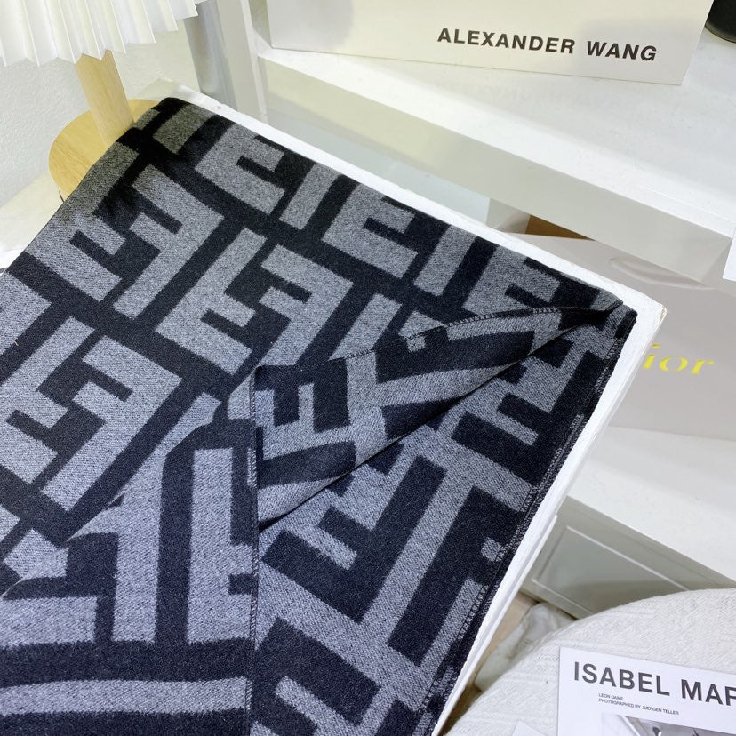 EN - Luxury FEI Scarf 012
