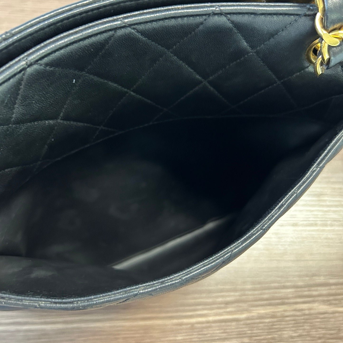 CHANEL | Bags | Chanel Cc Quilted Chain Shoulder Tote Bag Leather Great Condition LB121662