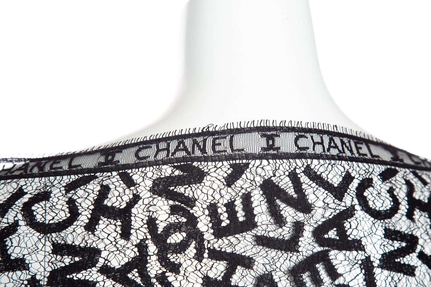 Chanel 1998 Autumn Black Lace Embroidery Shawl