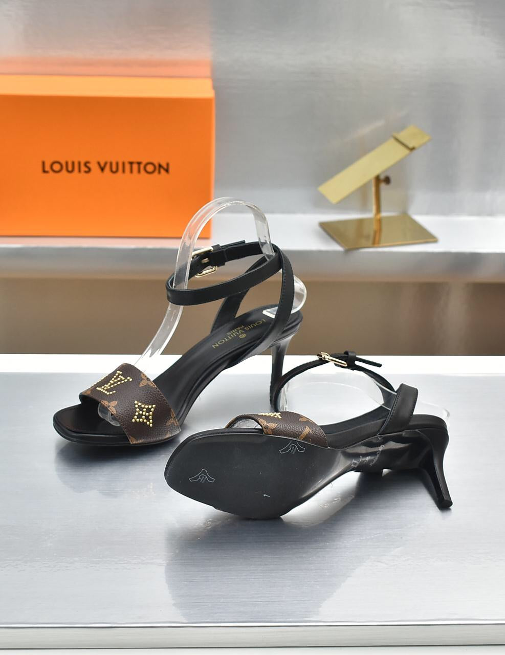 New 1:1 rep LUV High Heel Shoes 003