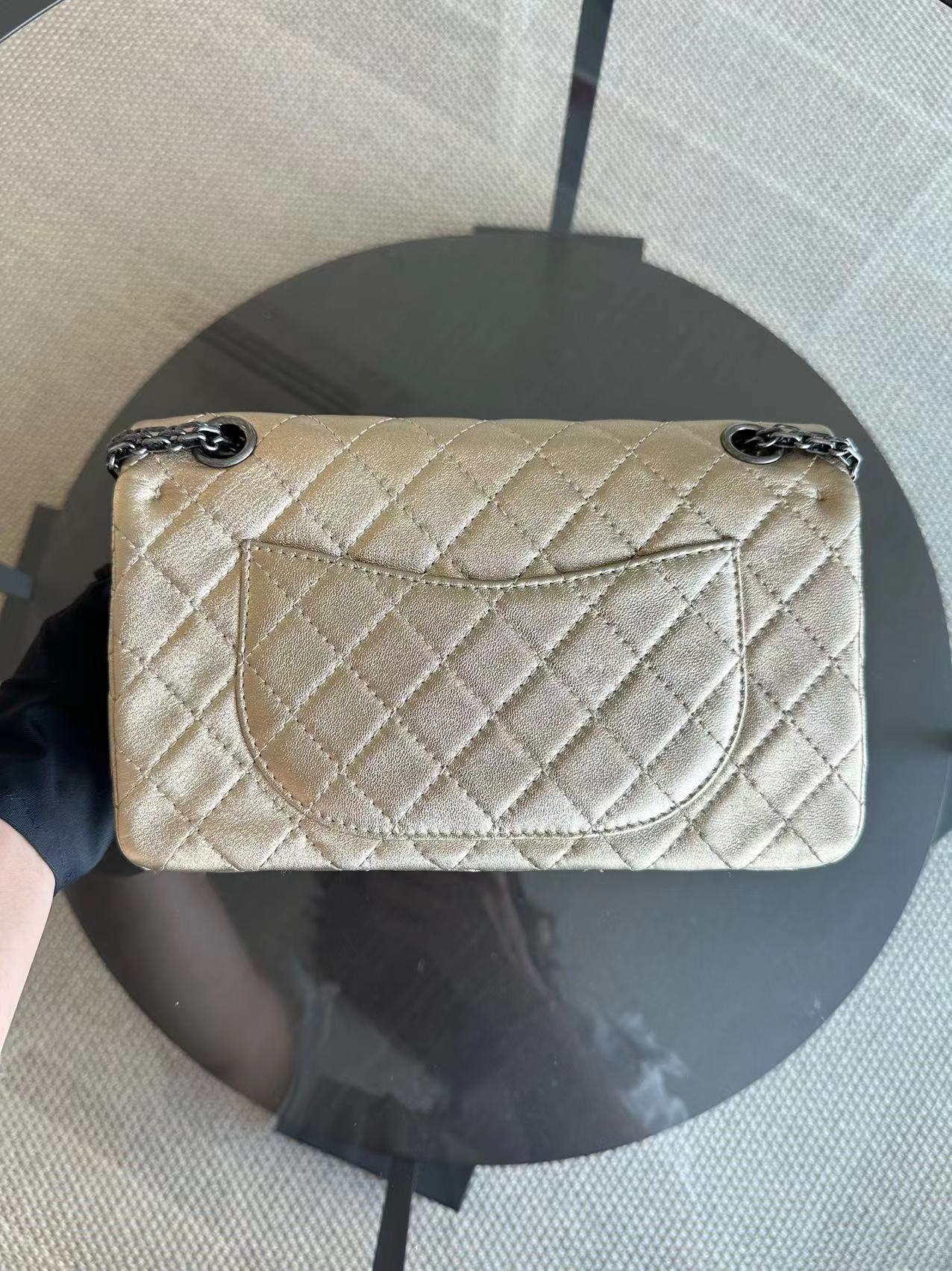 Chanel 2.55 Small - 225 Reissue 24CM Quilted Calfskin Metallic Gold RSHW No 19