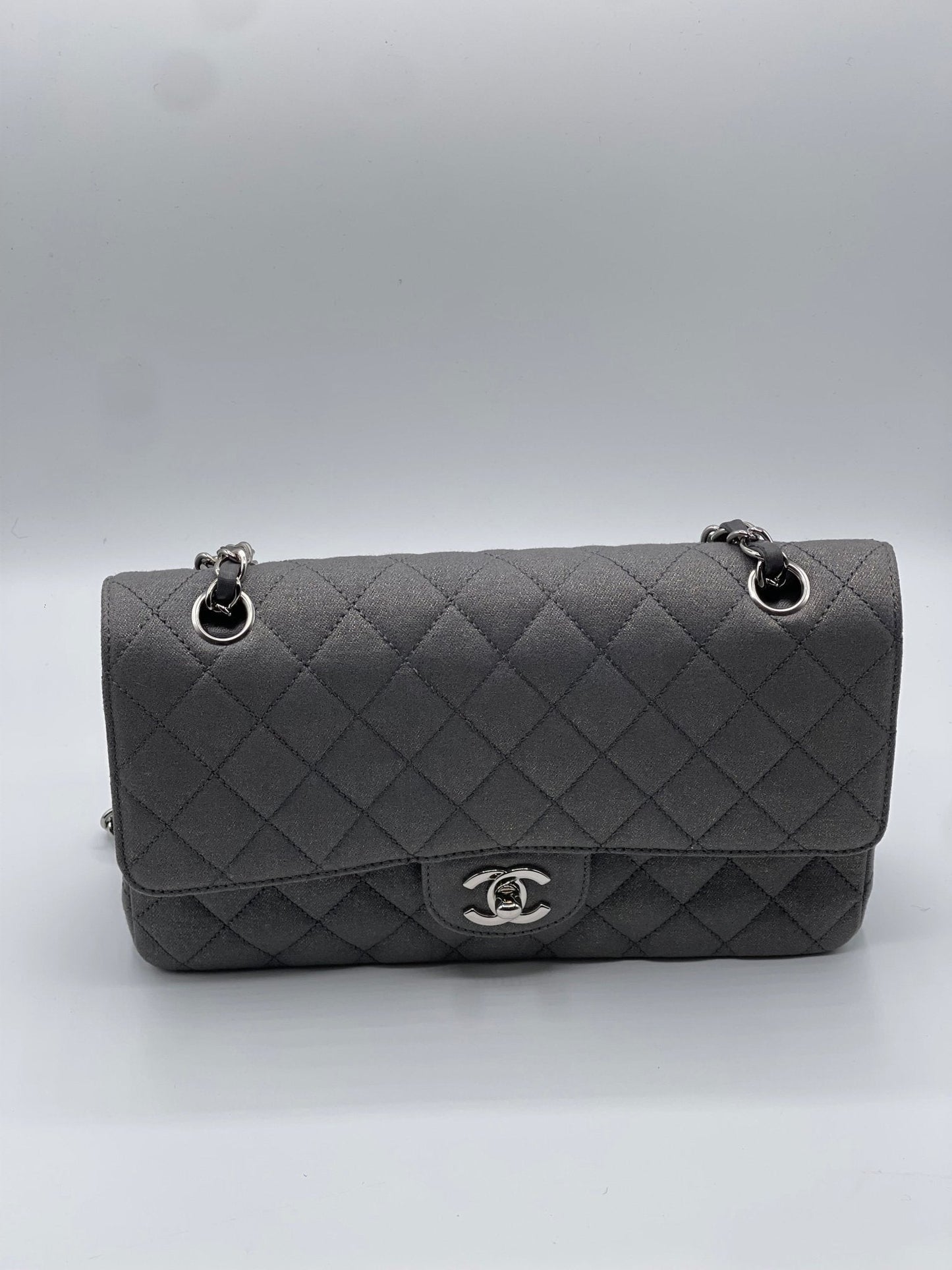 Chanel - Sac classique timeless 25 gris irisé