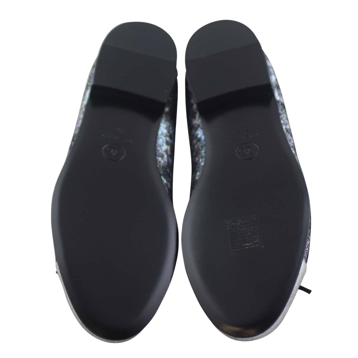 Chanel Metallic Silver Calfskin Hologram Cap Toe Ballerina Flats