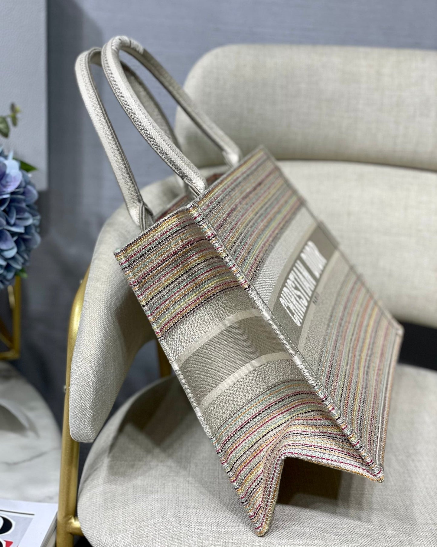 Top Quality MeTop Qualityum Book Tote Bag Canvas Stripes Embroidery For Women 36cm/16.5in CD