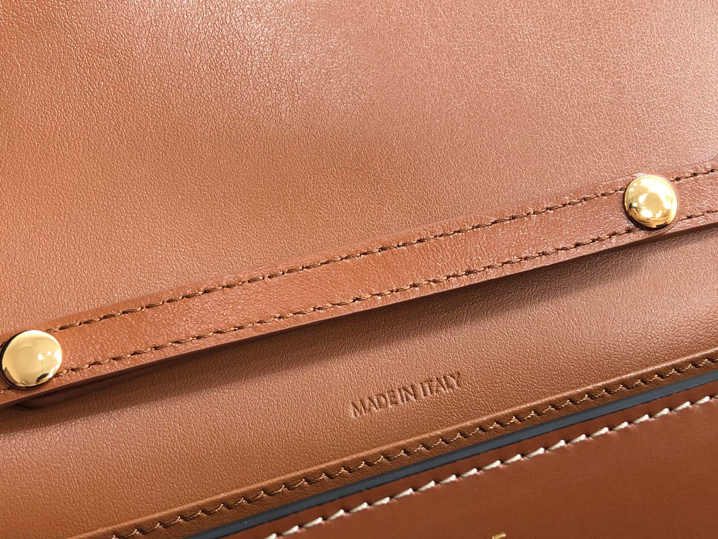 Top Quality Wallet On Chain Triomphe Tan For Women 7in/19cm 10J733DPV.04LU