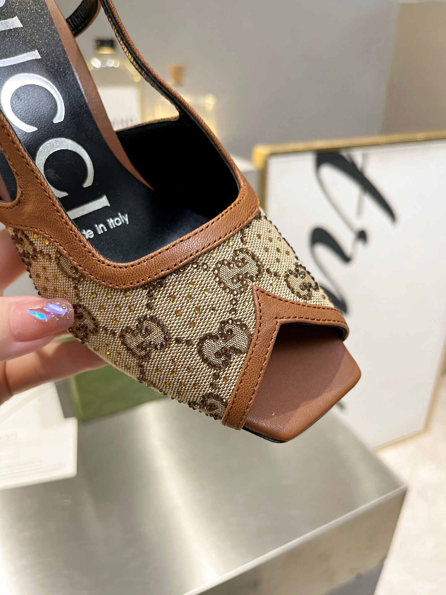 New 1:1 rep GCI HIGH HEELS 025