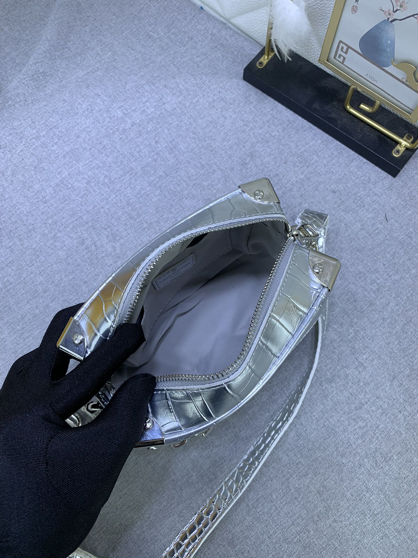 EN - New 1:1 rep Bags LUV 659