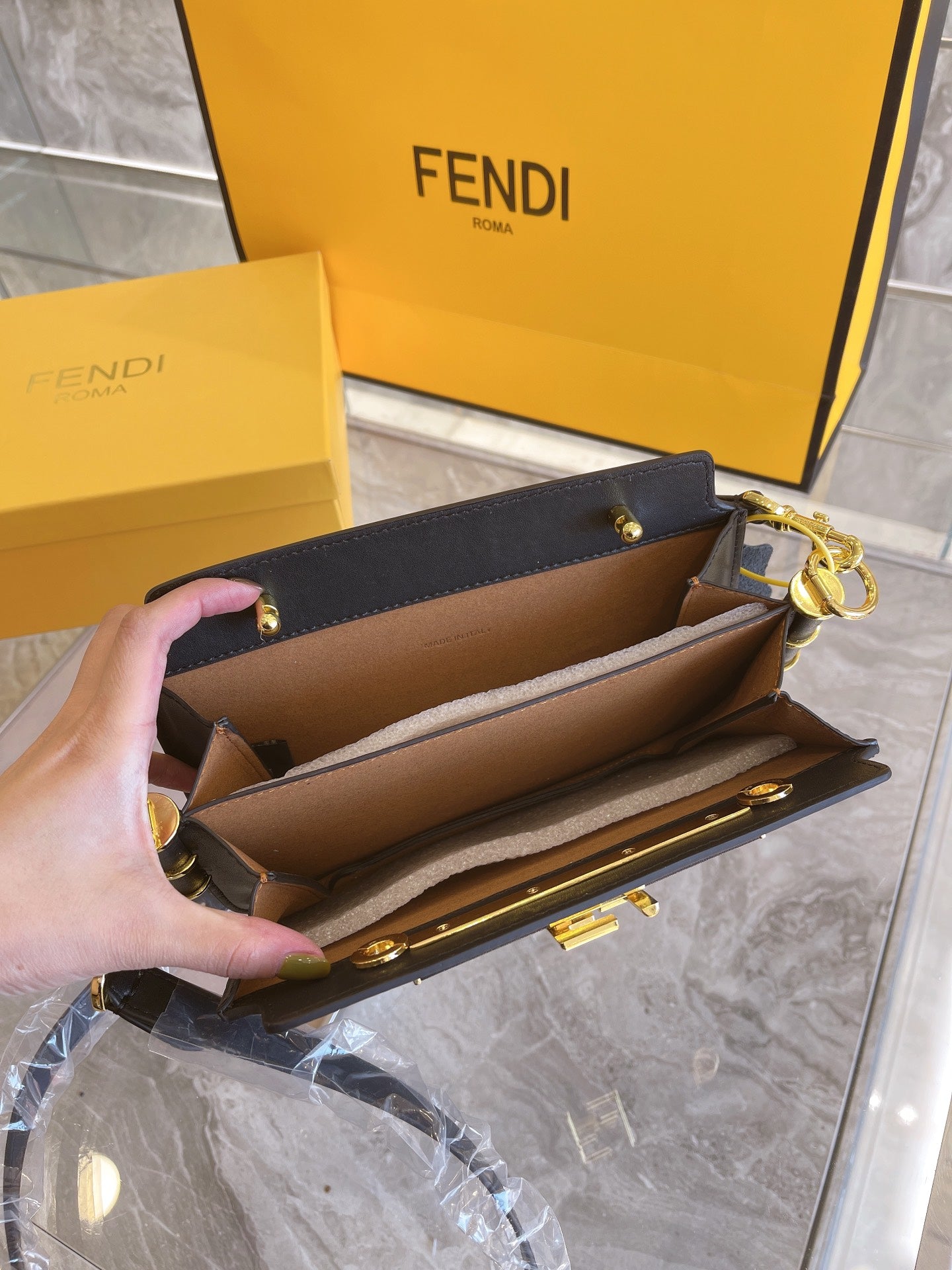 EN - New 1:1 rep Bags FEI 238