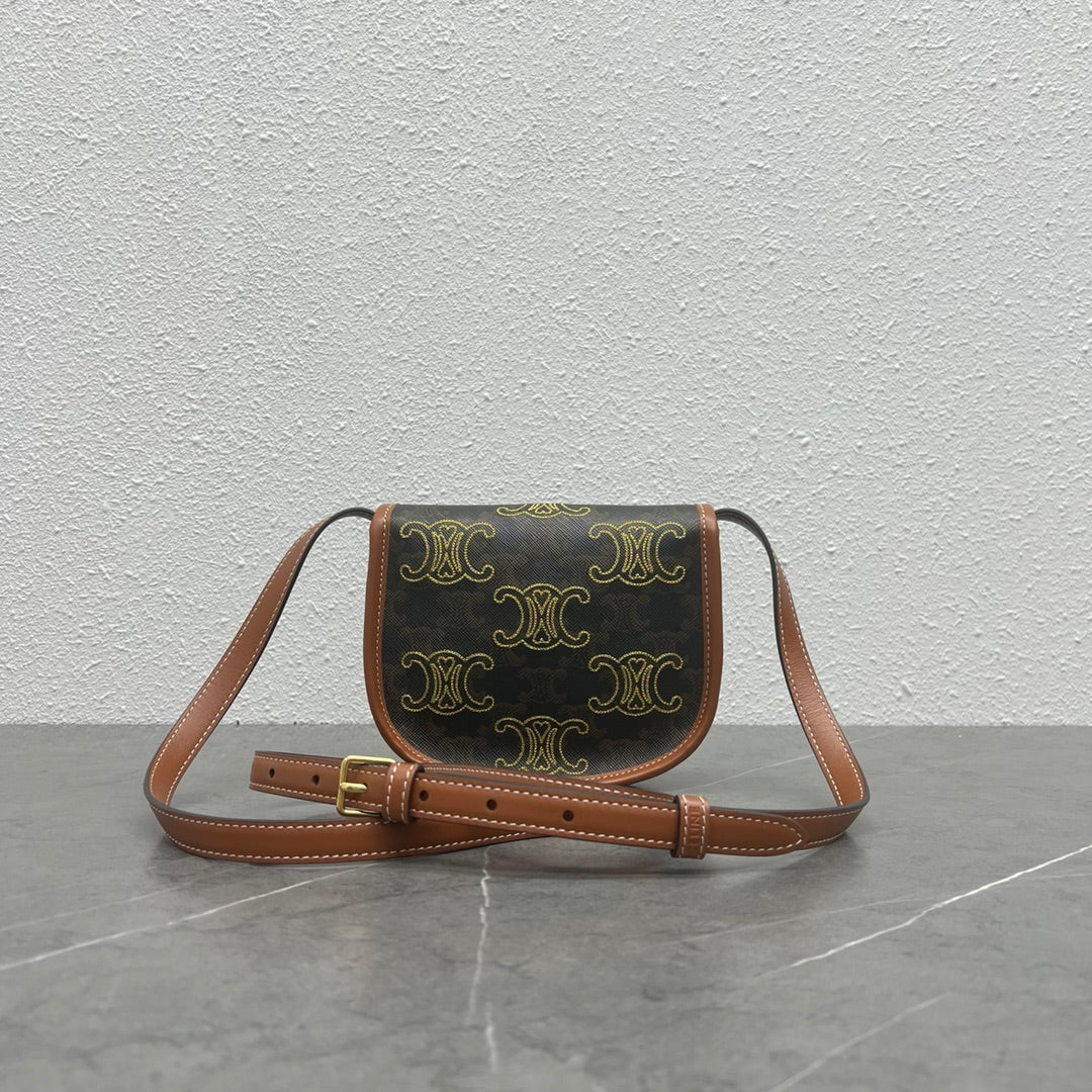 Top Quality Mini BesaTop Quality In Triomphe Canvas With Triomphe Heart Embroidery Brown For Women 6in/15cm 196702ECK.04LU