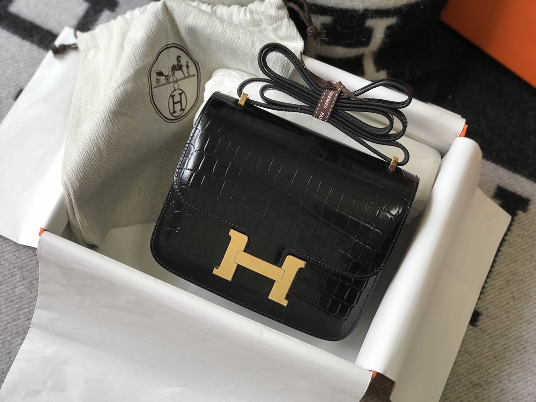 Top Quality Mini ConstanTop Quality Bag Black For Women Gold Color Hardware 7.1in/18cm