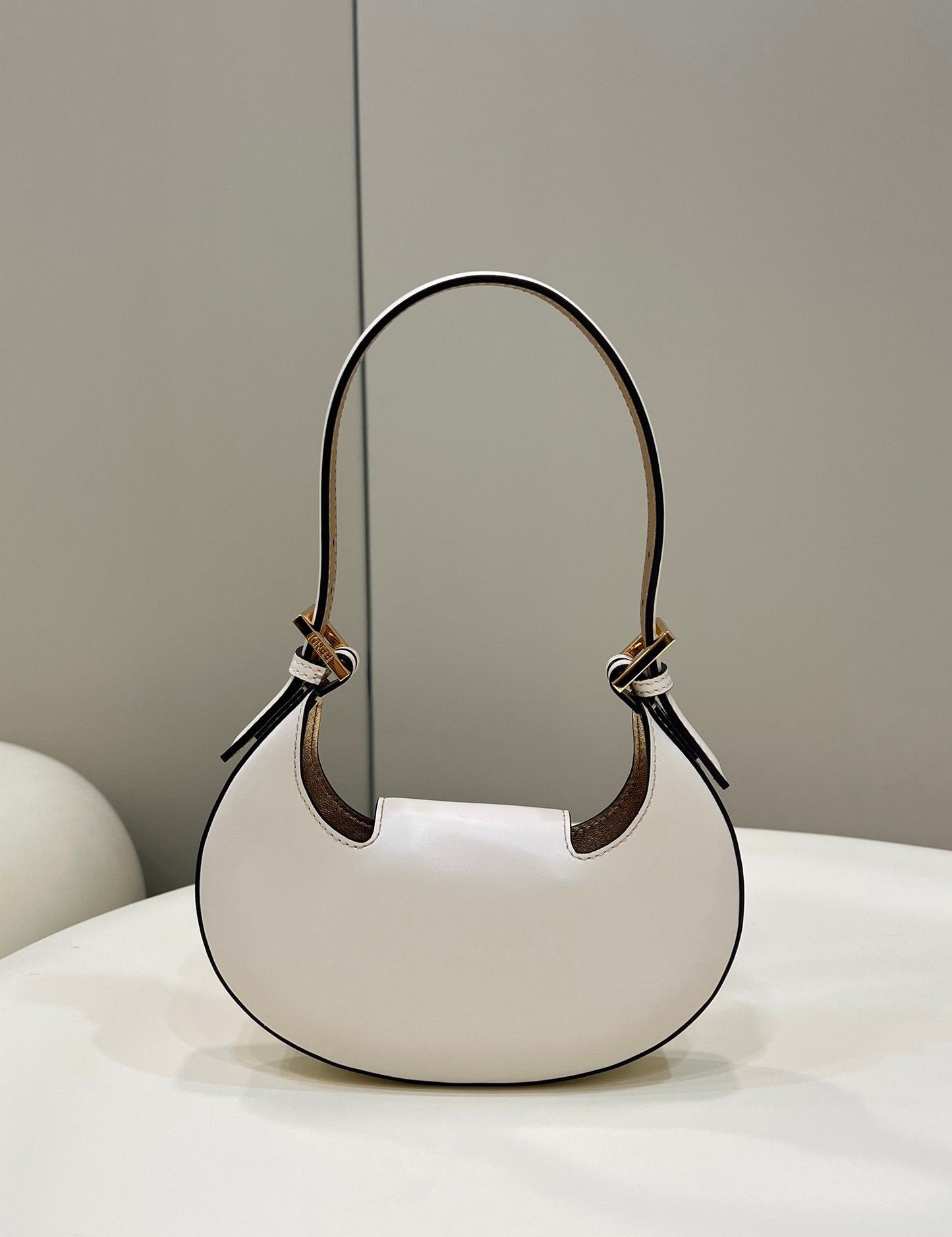Top QualityTop Quality Cookie White For Women, Women’s Handbags, Shoulder Bags 7in/19cm FF 8BS065AAIWF0K7E